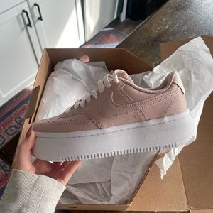 BRAND NEW Nike AF1